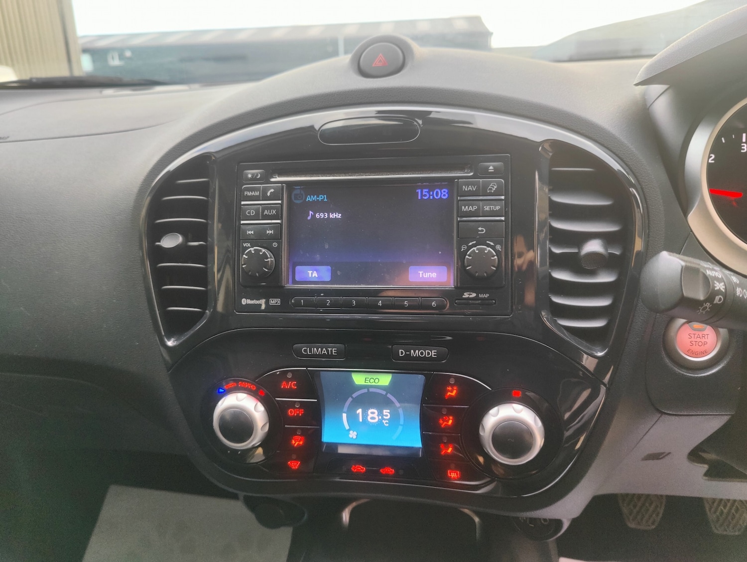 Used Nissan Juke 2012 for sale - 76514266: Photo 32