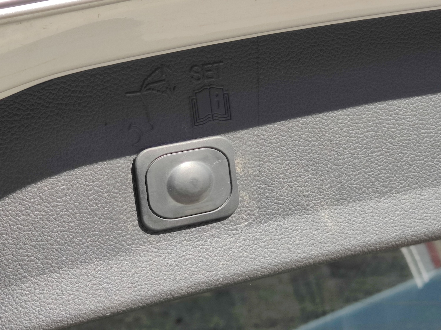 Used Ford Kuga 2014 for sale - 76846109: Photo 16