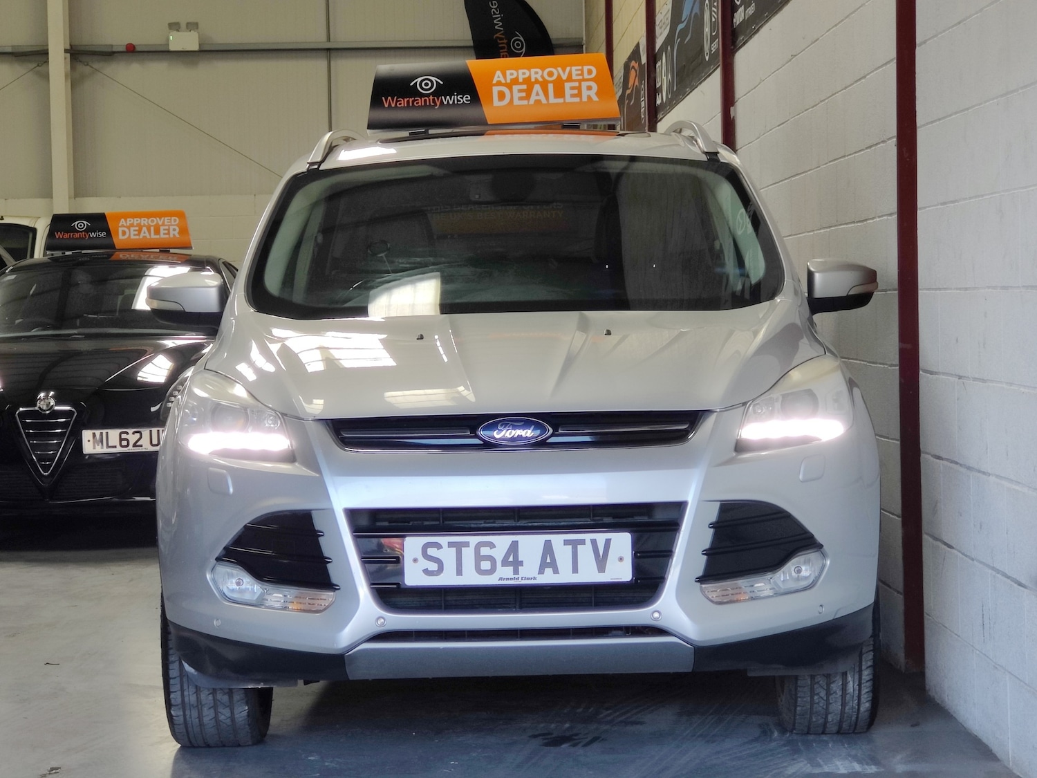 Used Ford Kuga 2014 for sale - 76846109: Photo 2