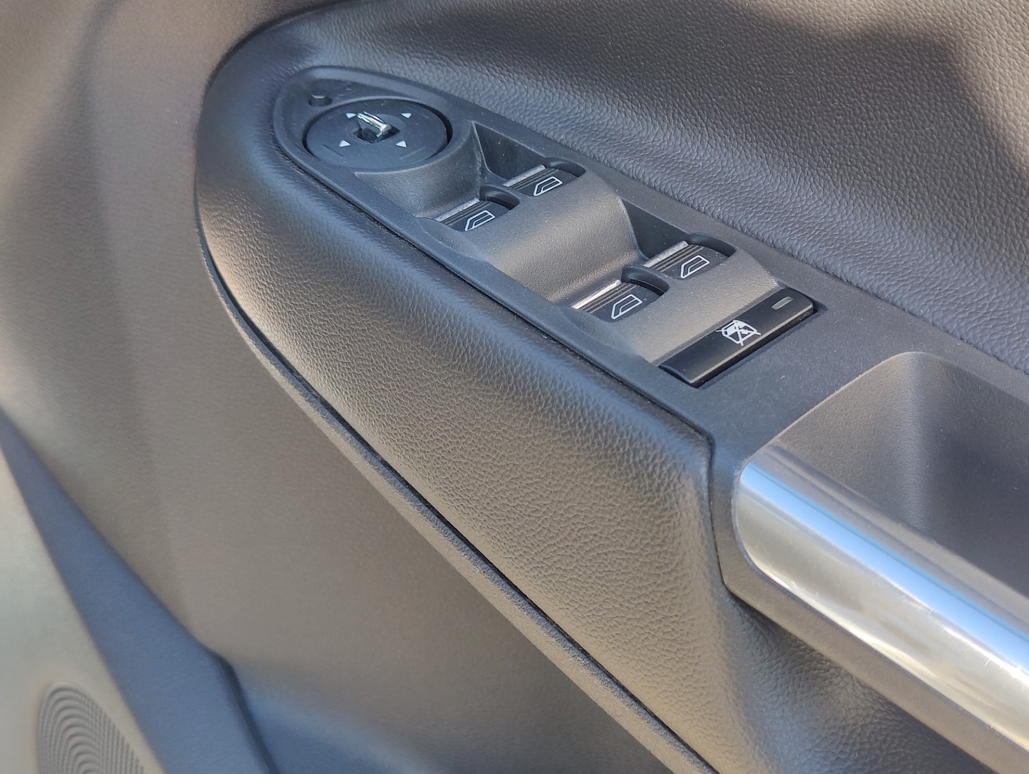 Used Ford Kuga 2014 for sale - 76846109: Photo 23