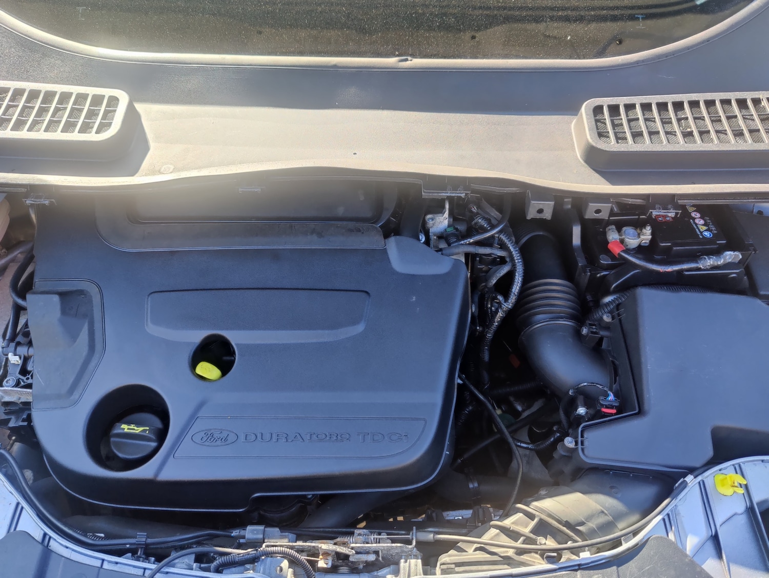 Used Ford Kuga 2014 for sale - 76846109: Photo 52