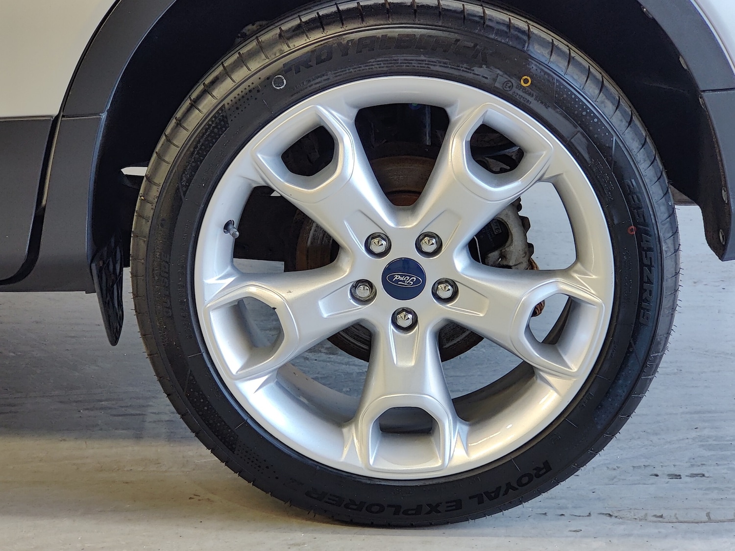 Used Ford Kuga 2014 for sale - 76846109: Photo 9