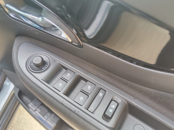 Used Vauxhall Mokka X 2018 for sale - 76188401: Photo 18