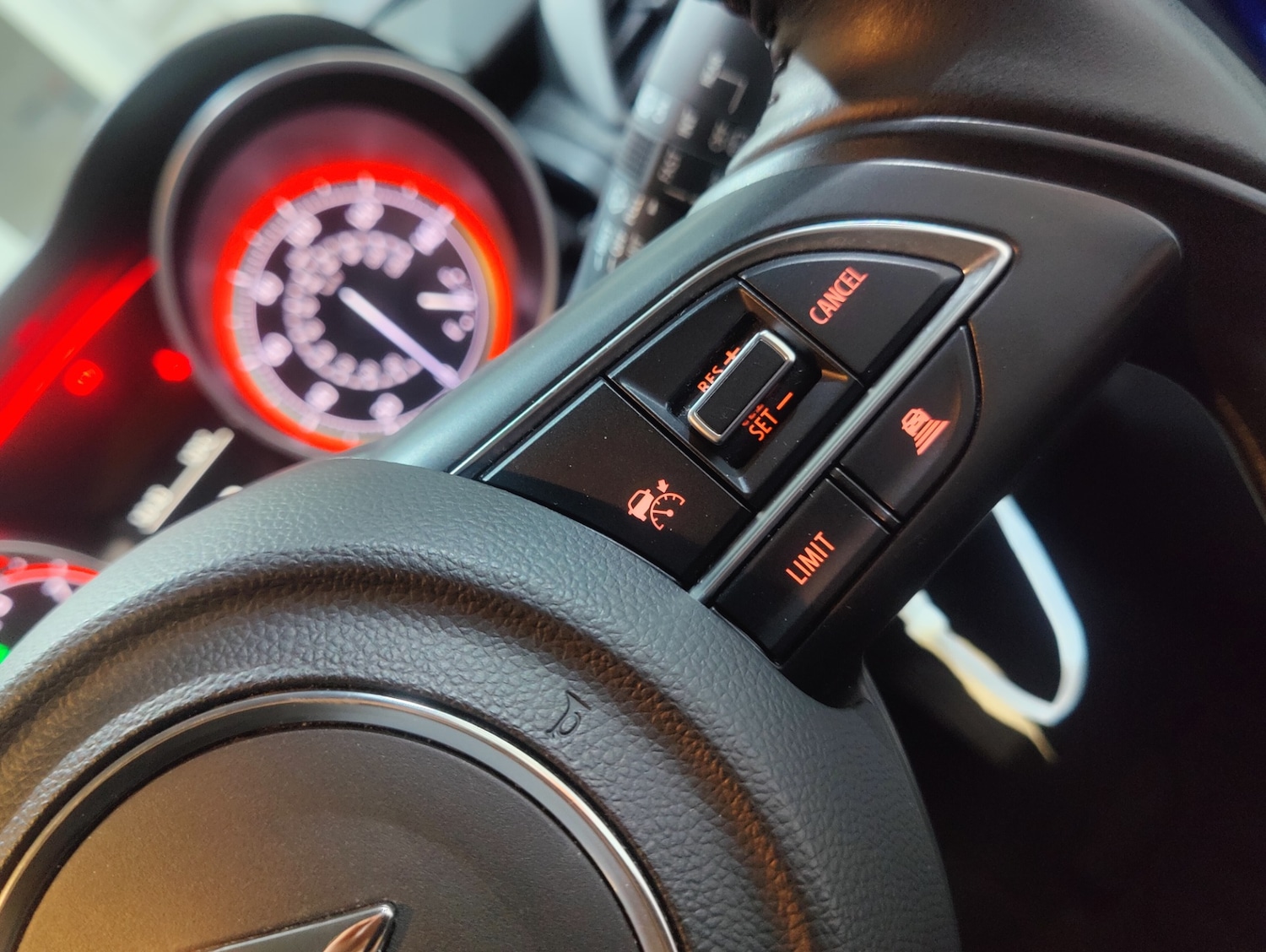 Used Suzuki Swift 2021 for sale - 76190116: Photo 27