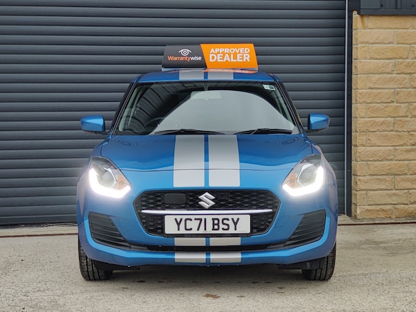 Used Suzuki Swift 2021 for sale - 76190116: Photo 2