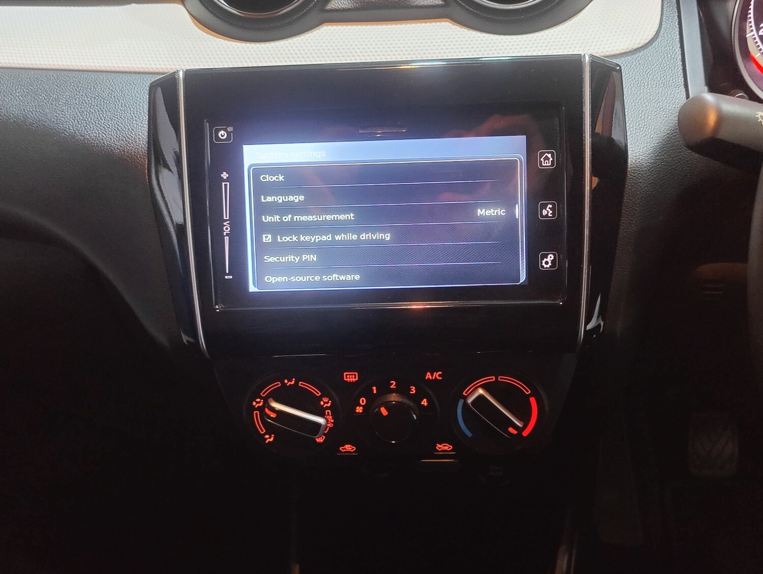 Used Suzuki Swift 2021 for sale - 76190116: Photo 58