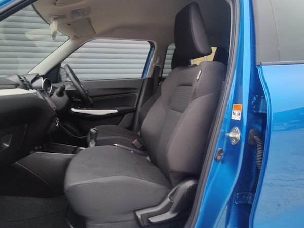 Used Suzuki Swift 2021 for sale - 76190116: Photo 5