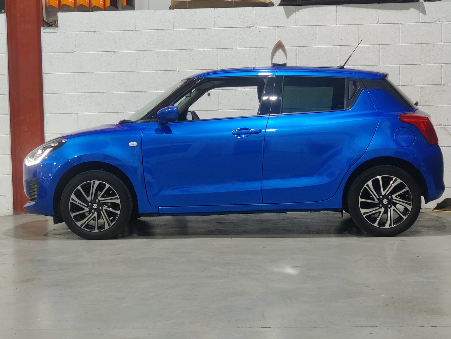 Used Suzuki Swift 2021 for sale - 76190116: Photo 7