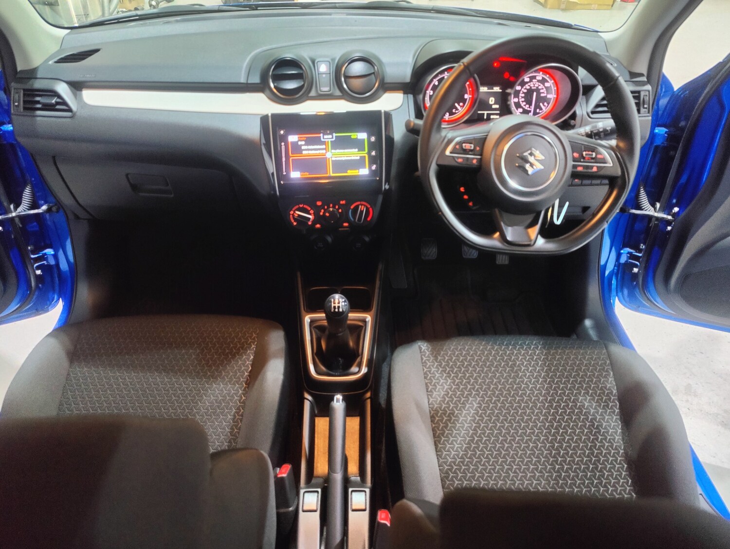 Used Suzuki Swift 2021 for sale - 76190116: Photo 75