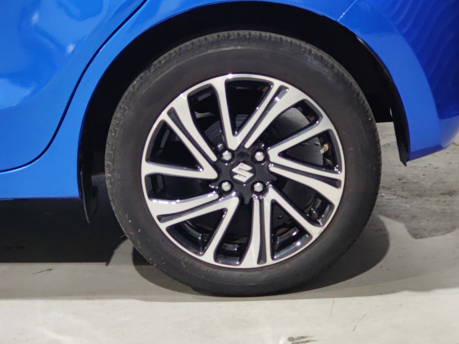 Used Suzuki Swift 2021 for sale - 76190116: Photo 9