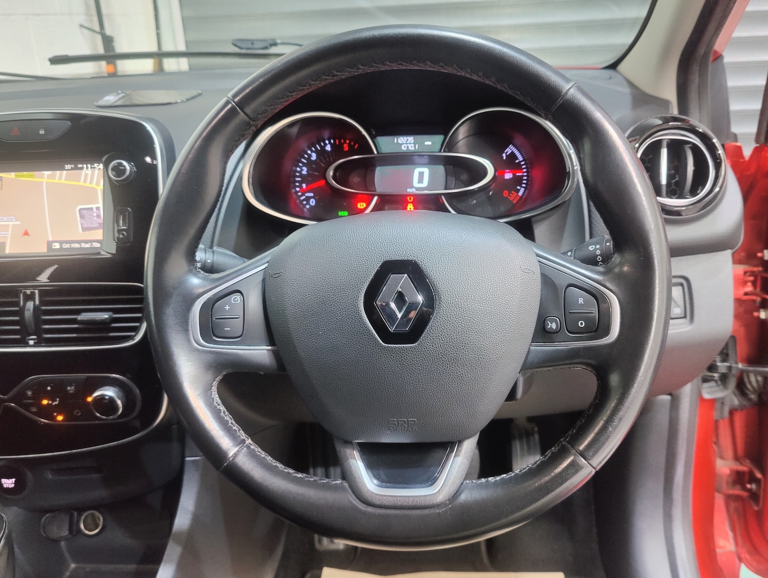 Used Renault Clio 2017 for sale - 77077631: Photo 21