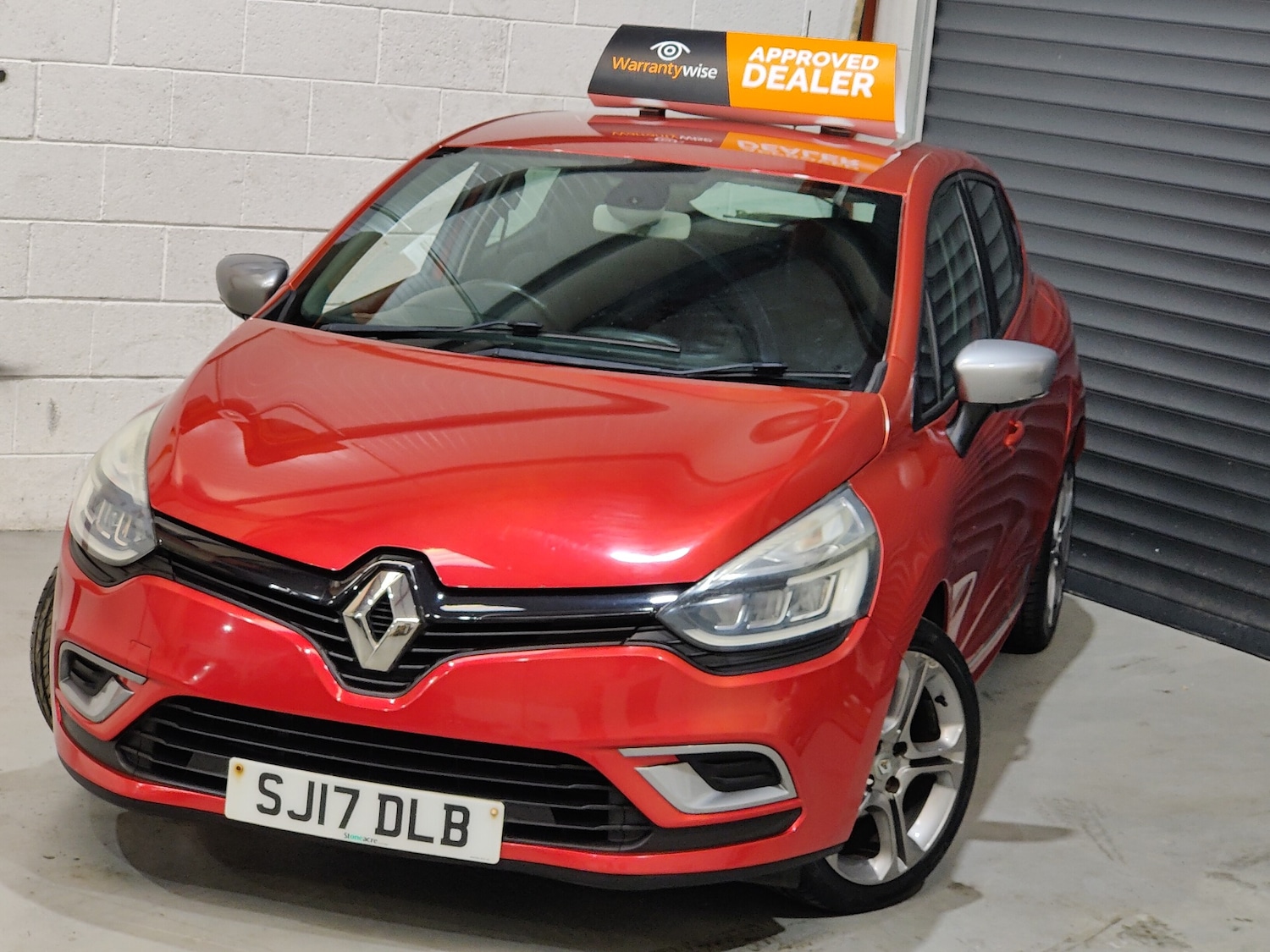 Used Renault Clio 2017 for sale - 77077631: Photo 3