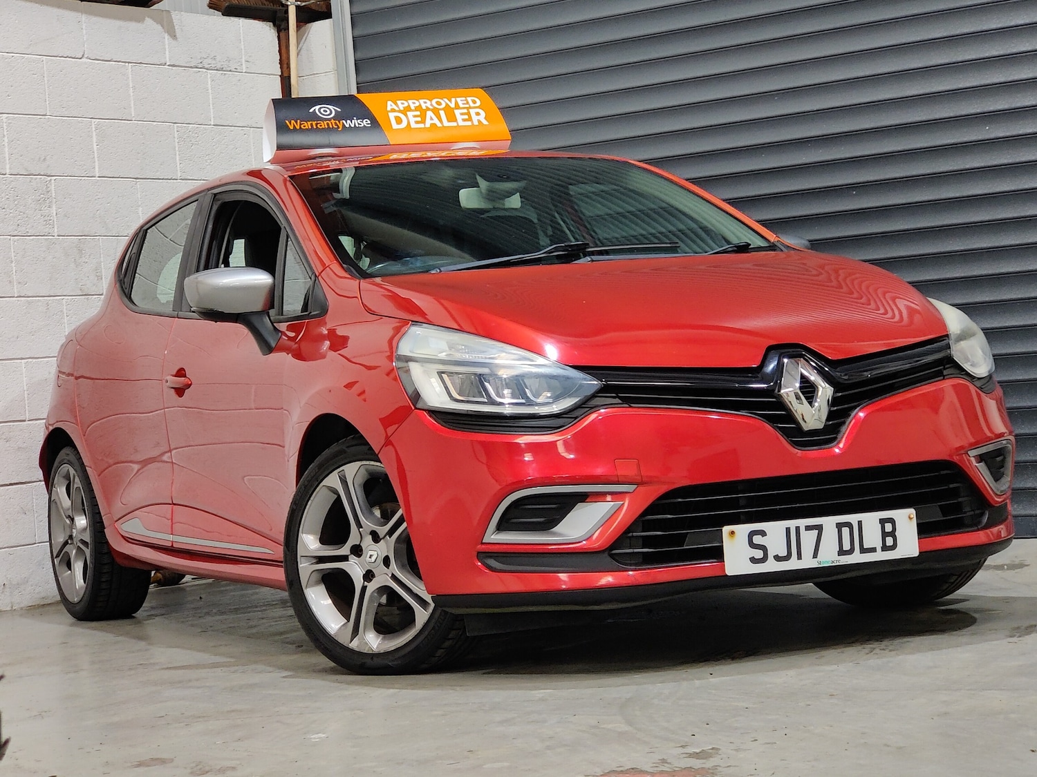 Used Renault Clio 2017 for sale - 77077631: Photo 32