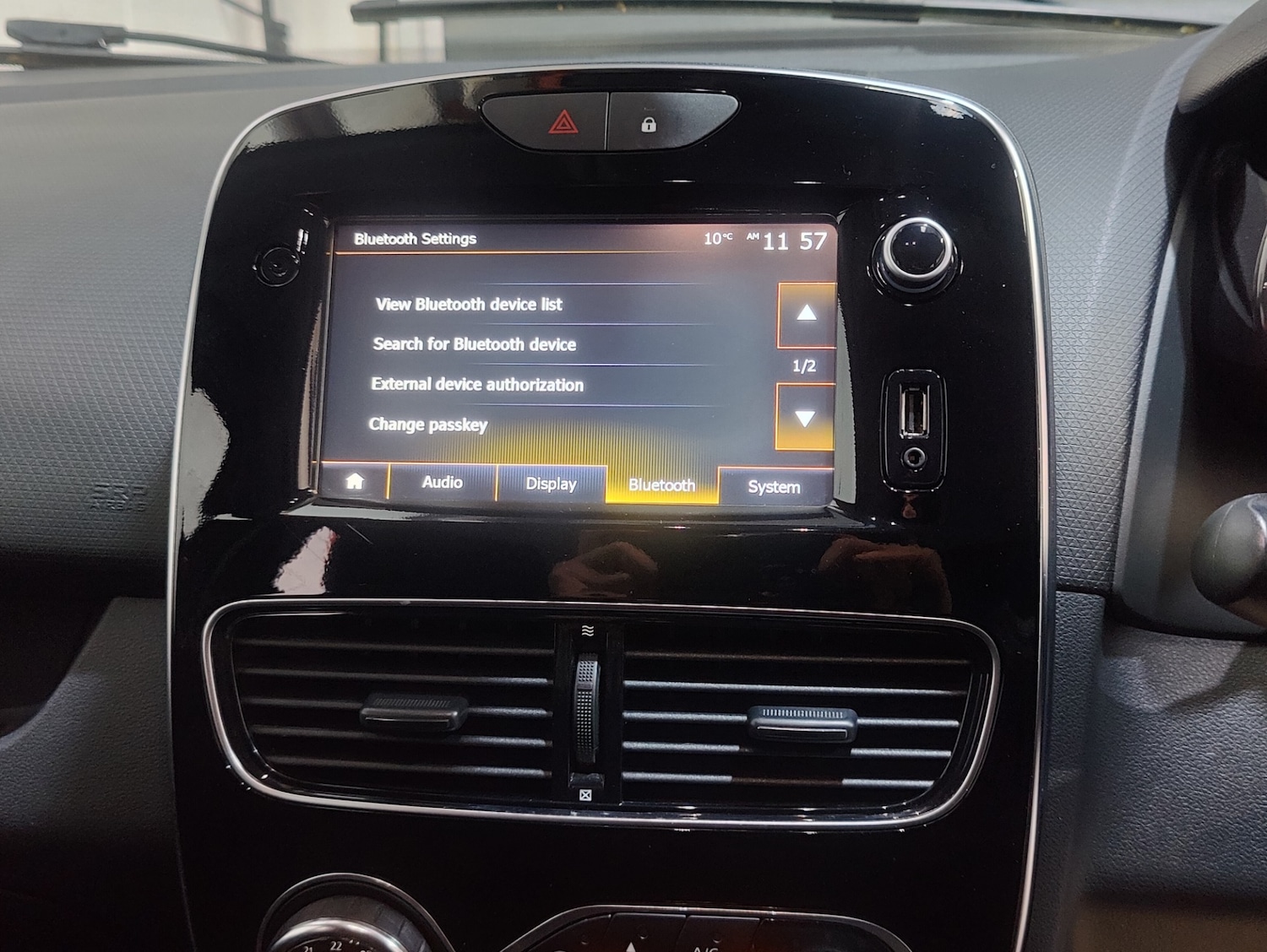 Used Renault Clio 2017 for sale - 77077631: Photo 42