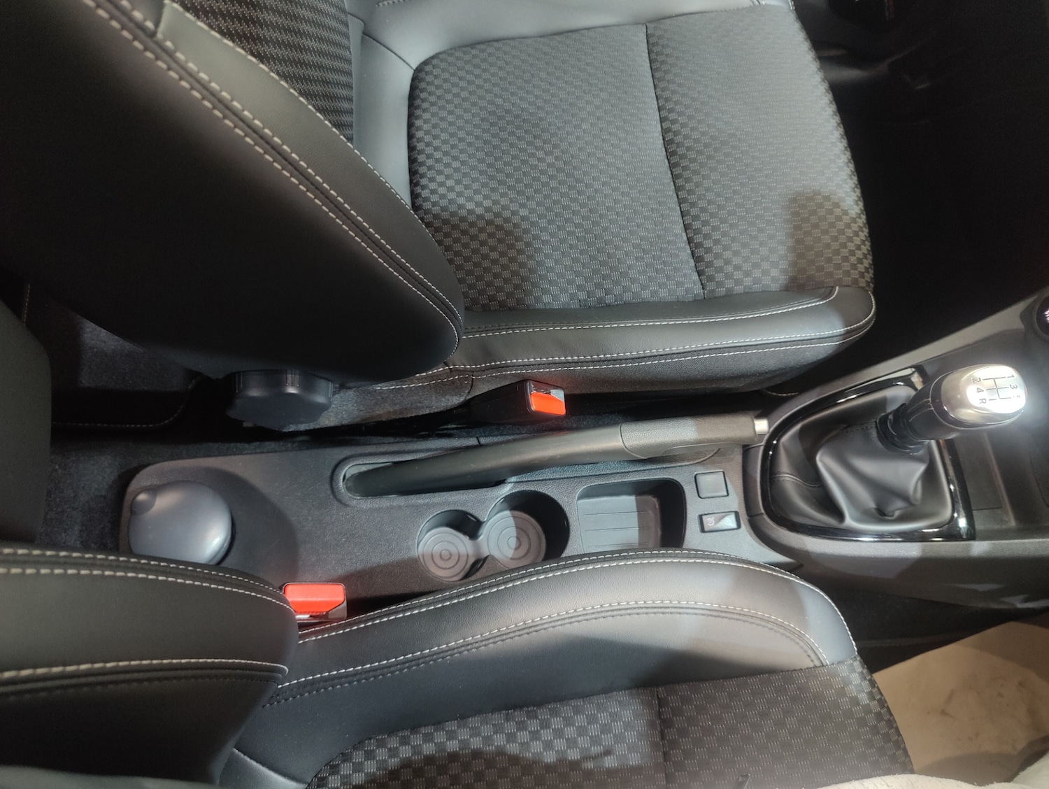 Used Renault Clio 2017 for sale - 77077631: Photo 51