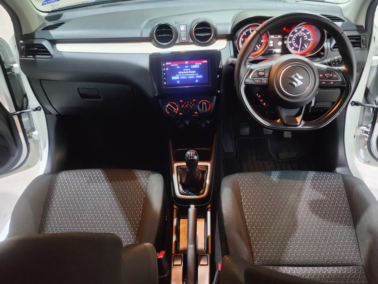 Used Suzuki Swift 2022 for sale - 76202057: Photo 12