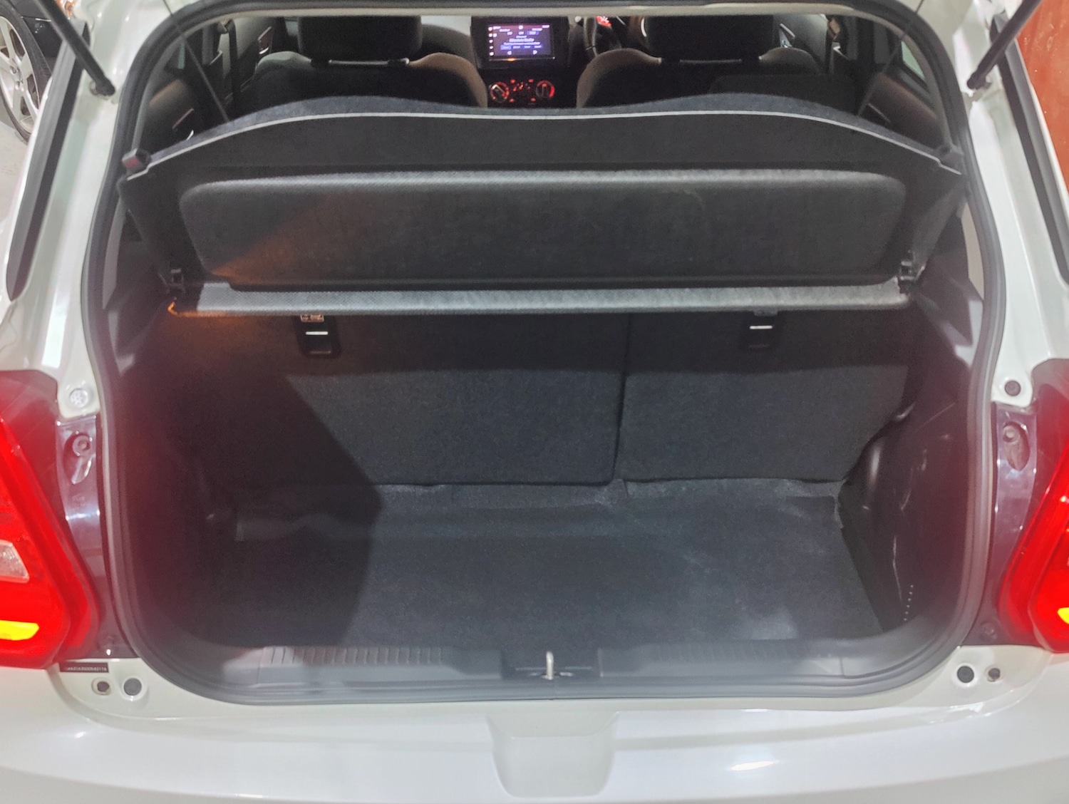 Used Suzuki Swift 2022 for sale - 76202057: Photo 13