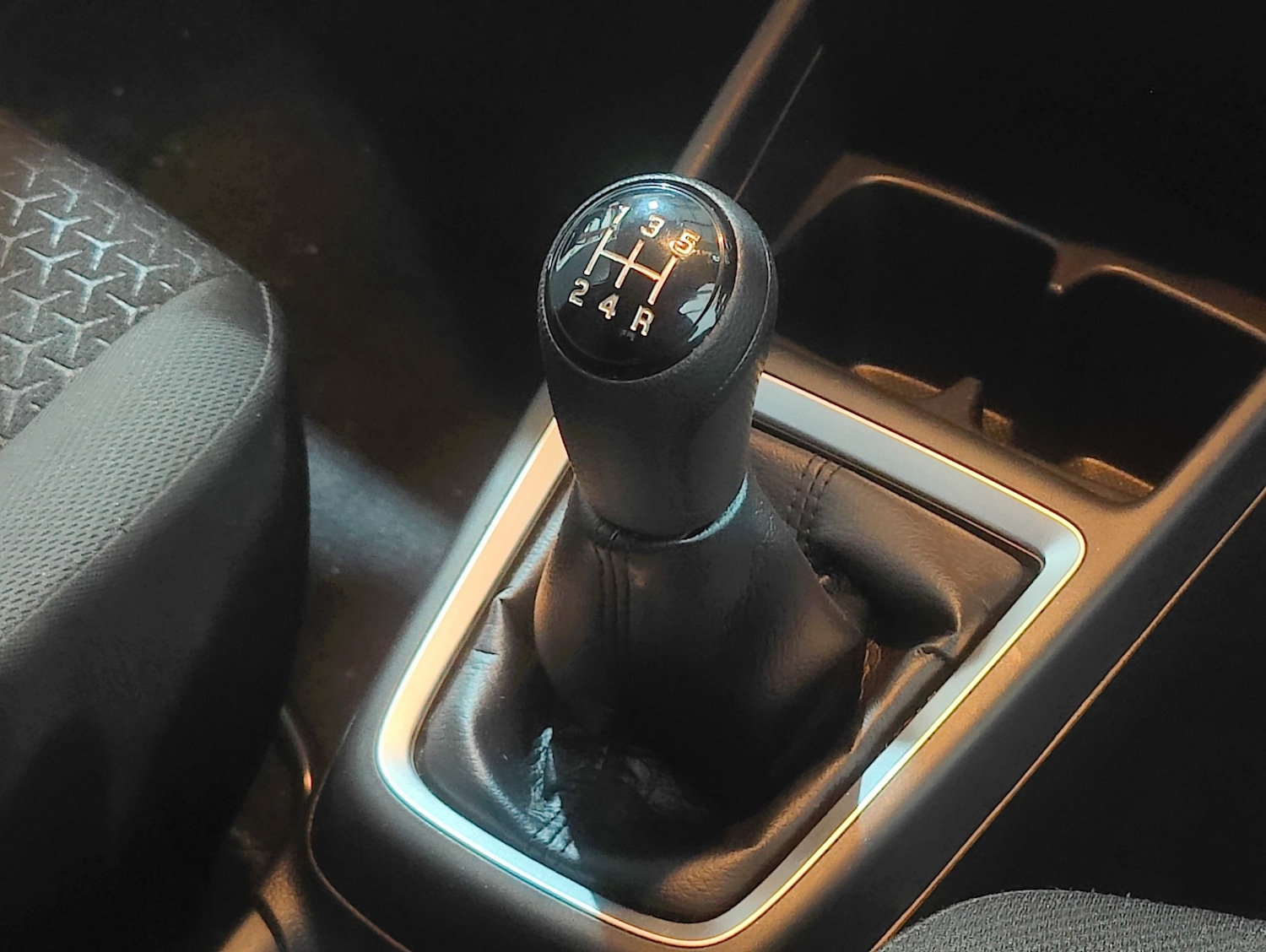 Used Suzuki Swift 2022 for sale - 76202057: Photo 20