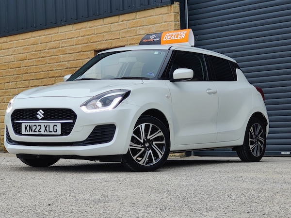 Used Suzuki Swift 2022 for sale - 76202057: Photo 3