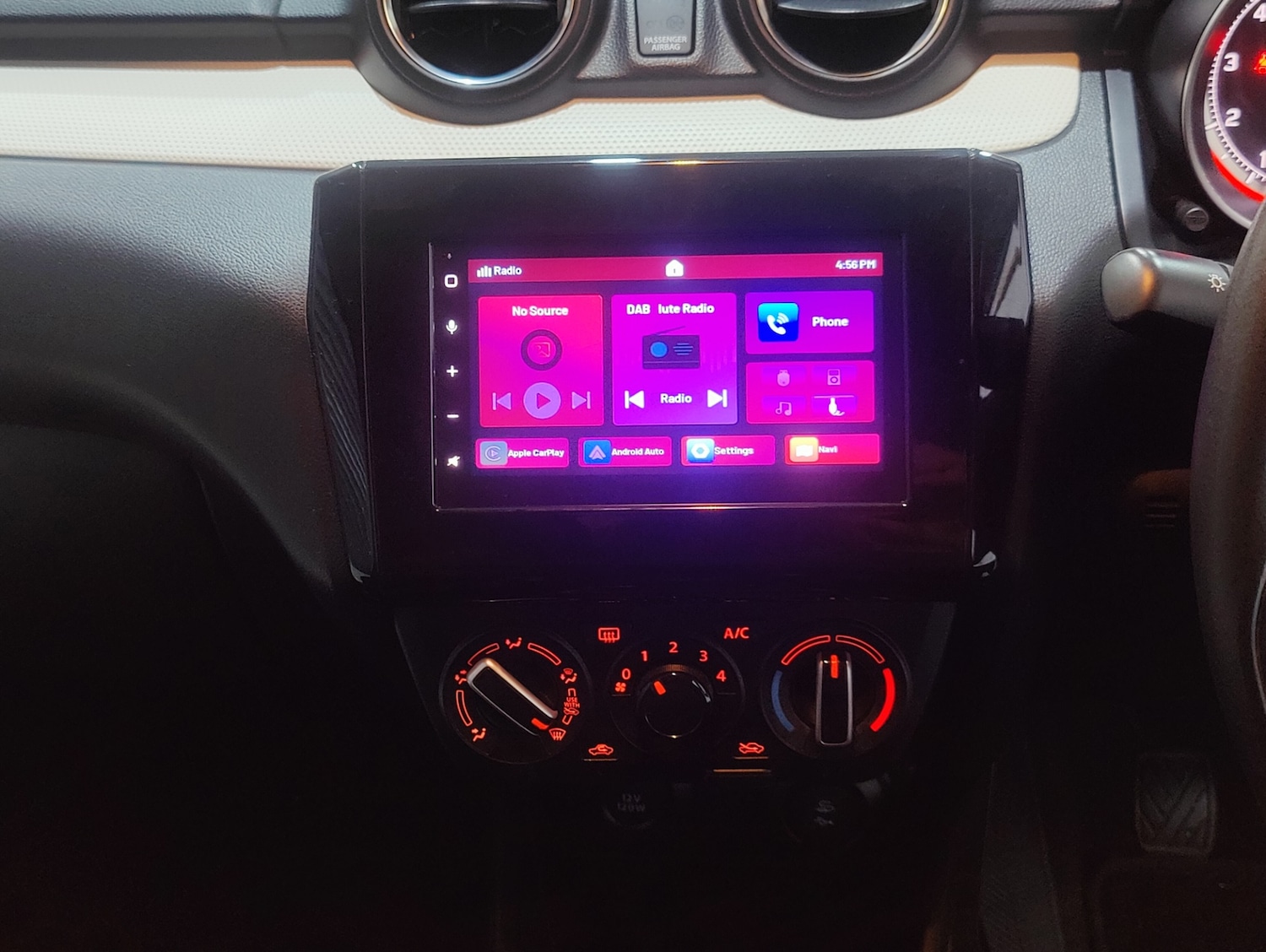 Used Suzuki Swift 2022 for sale - 76202057: Photo 44