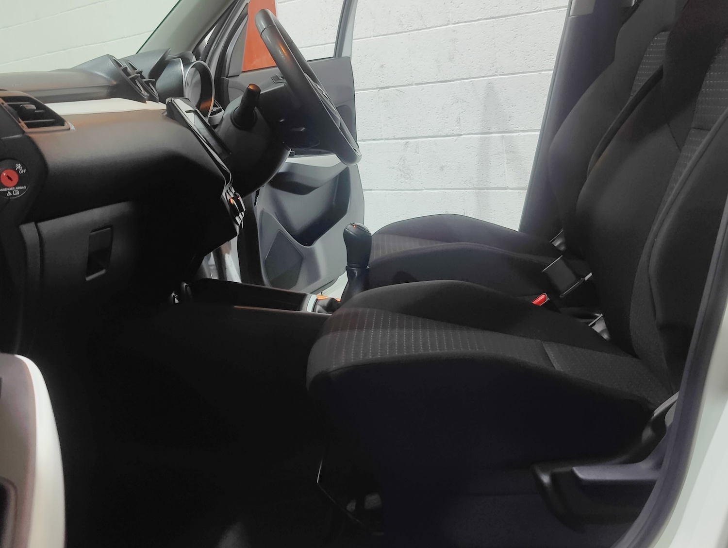 Used Suzuki Swift 2022 for sale - 76202057: Photo 54