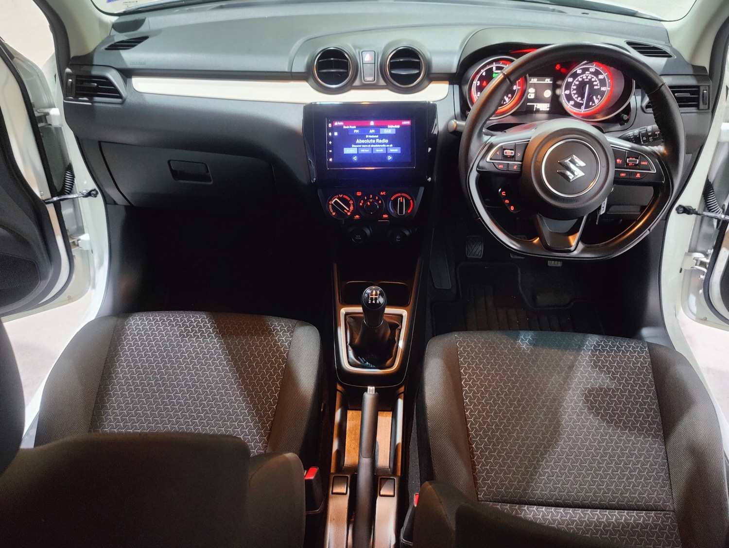 Used Suzuki Swift 2022 for sale - 76202057: Photo 67