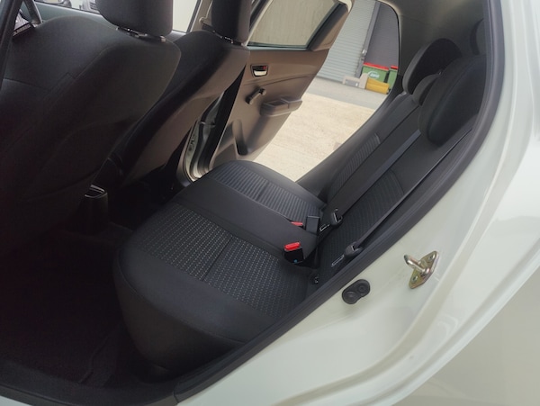 Used Suzuki Swift 2022 for sale - 76202057: Photo 6