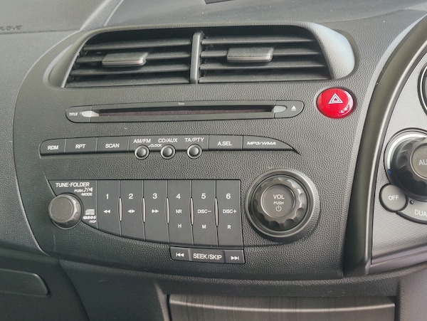 Used Honda Civic 2011 for sale - 75559089: Photo 37