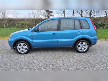 Used Ford Fusion 2009 for sale - 77284121: Photo