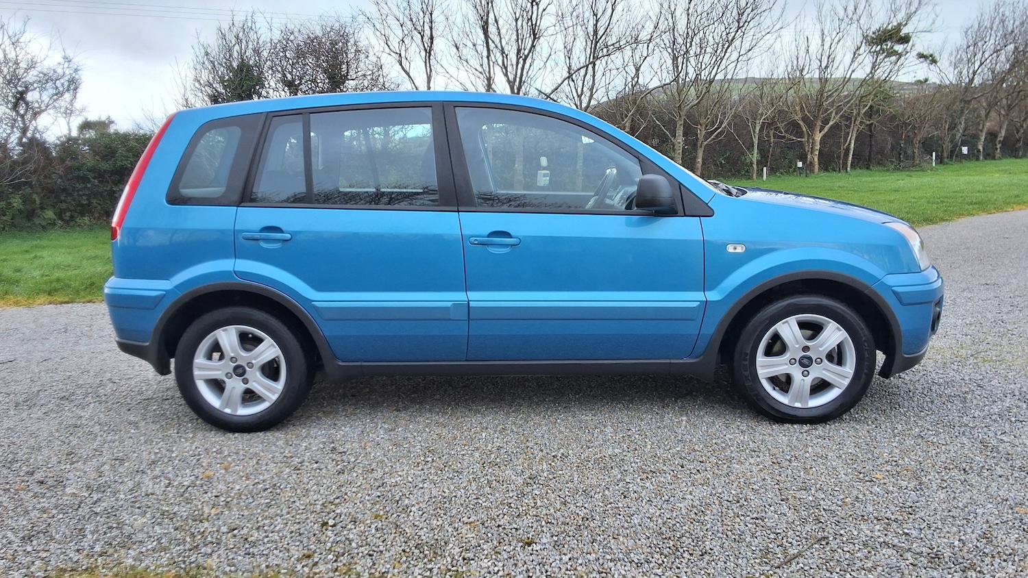 Used Ford Fusion 2009 for sale - 77284121: Photo 4