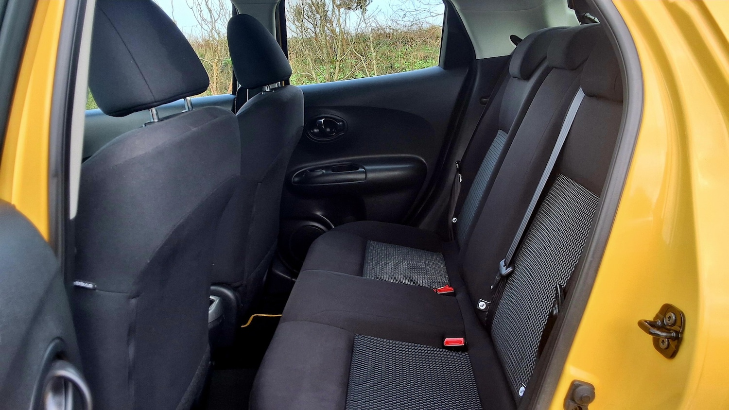 Used Honda Jazz 2014 for sale - 77438720: Photo 27