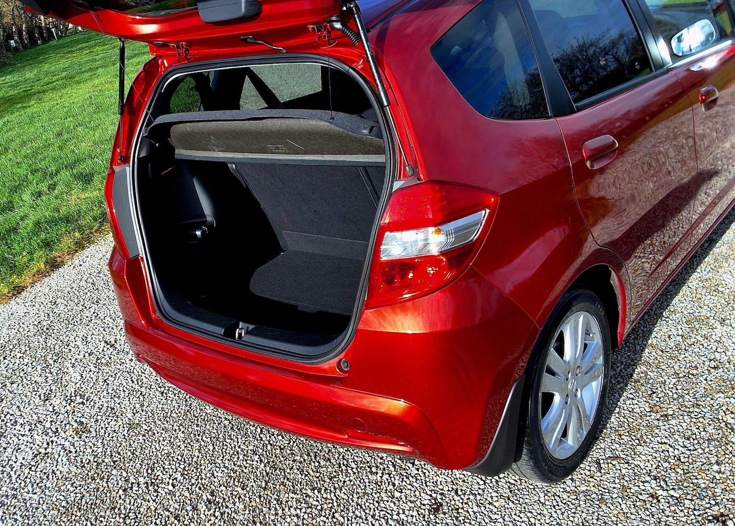 Used Honda Jazz 2014 for sale - 77438720: Photo 9