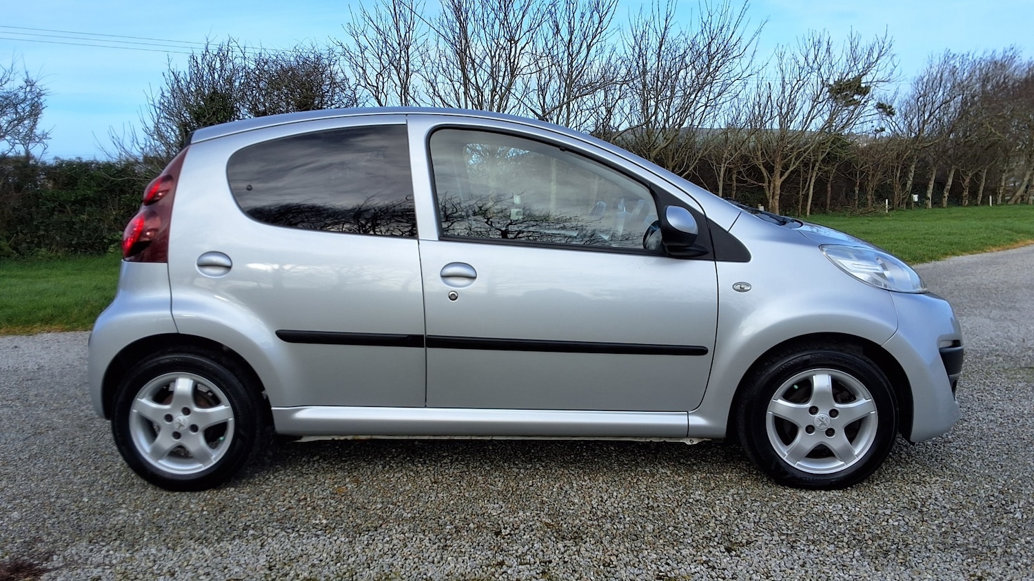Used Peugeot 107 2013 for sale - 77536113: Photo 5