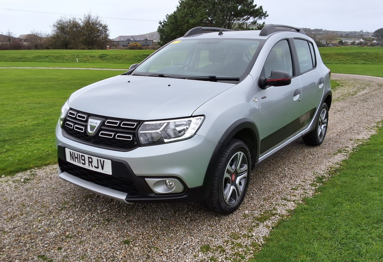 Used Dacia Sandero Stepway 2019 for sale - 76483262: Photo 2