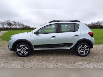 Used Dacia Sandero Stepway 2019 for sale - 76483262: Photo