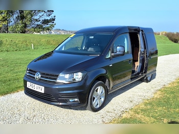 Used Volkswagen Caddy Maxi 2015 for sale - 77750302: Photo