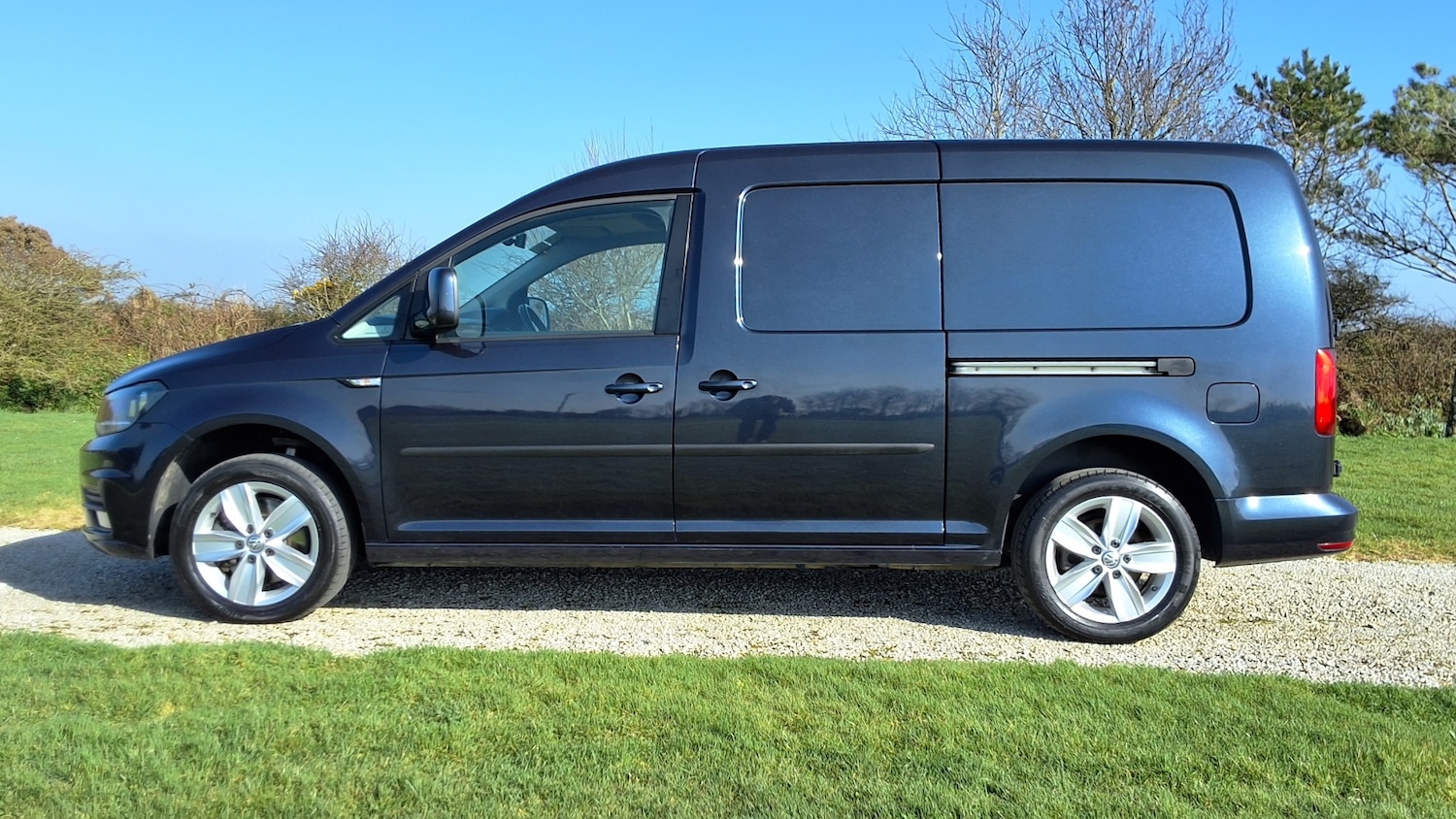 Used Volkswagen Caddy Maxi 2015 for sale - 77750302: Photo 4