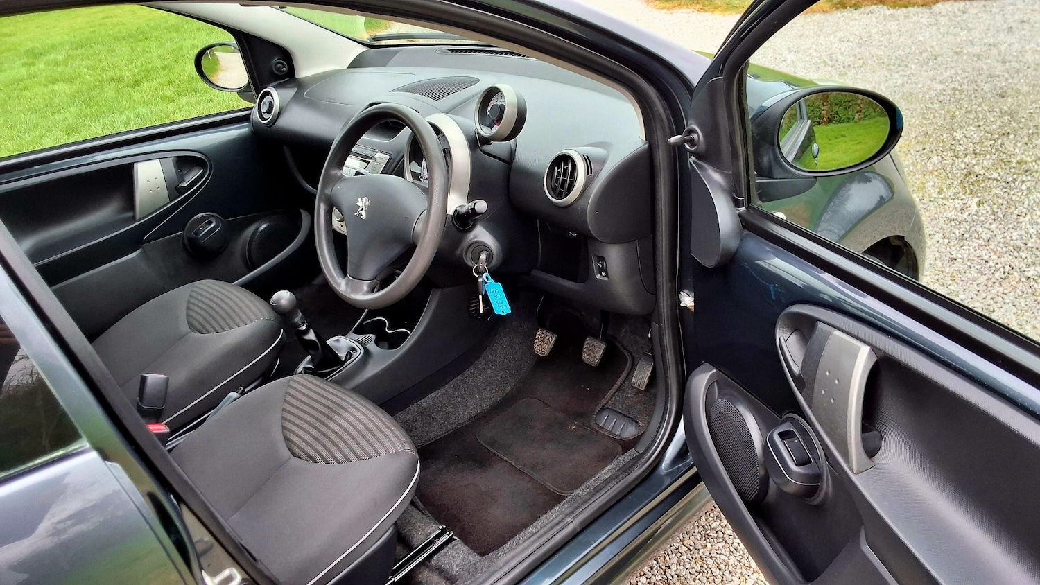 Used Peugeot 107 2014 for sale - 77517463: Photo 19