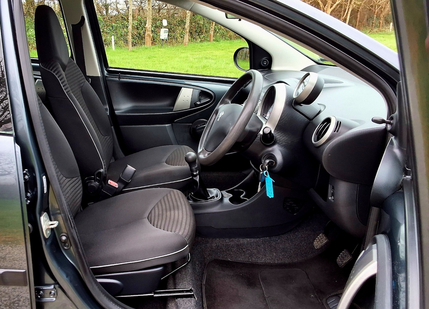 Used Peugeot 107 2014 for sale - 77517463: Photo 20