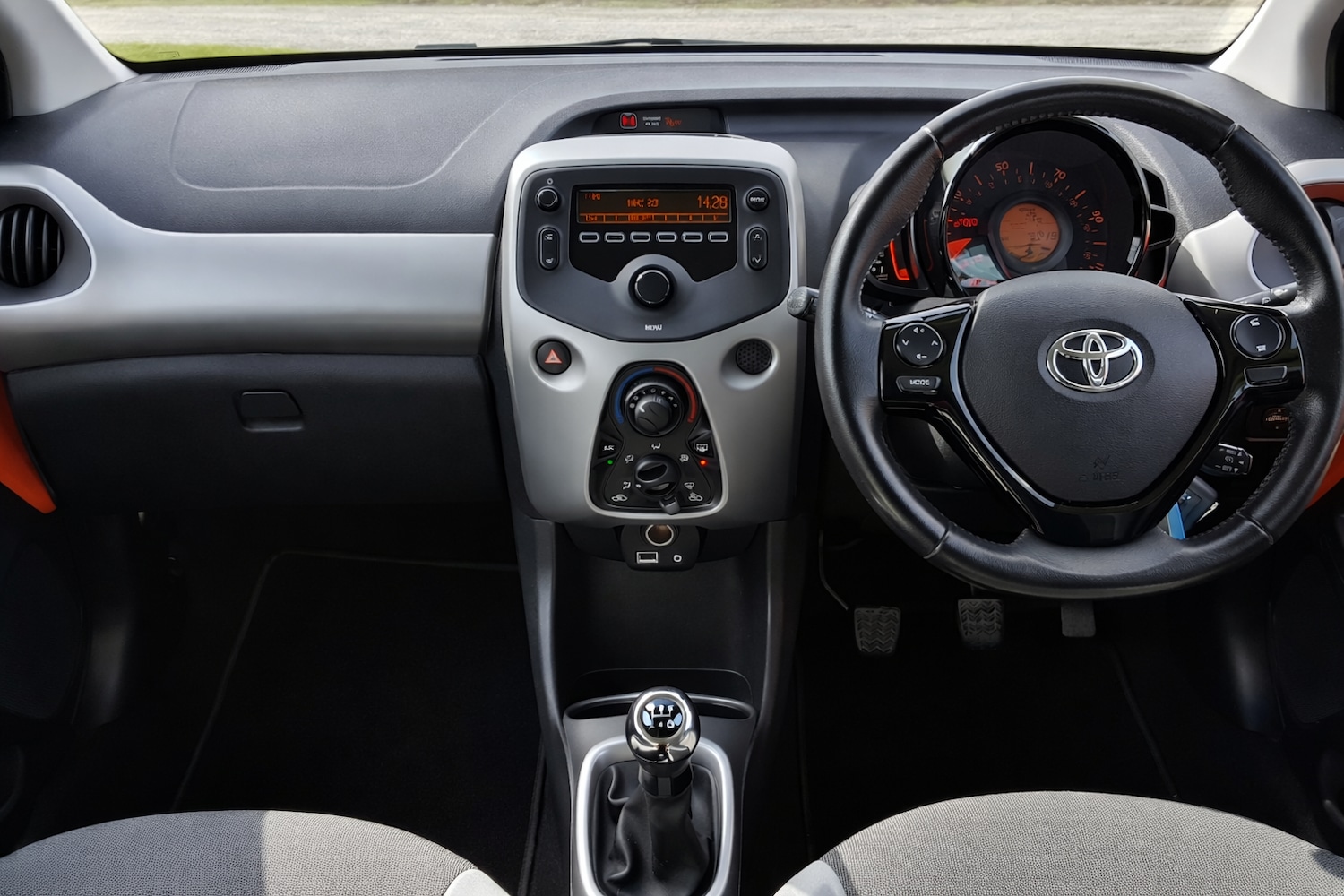 Used Toyota AYGO 2016 for sale - 78169439: Photo 9