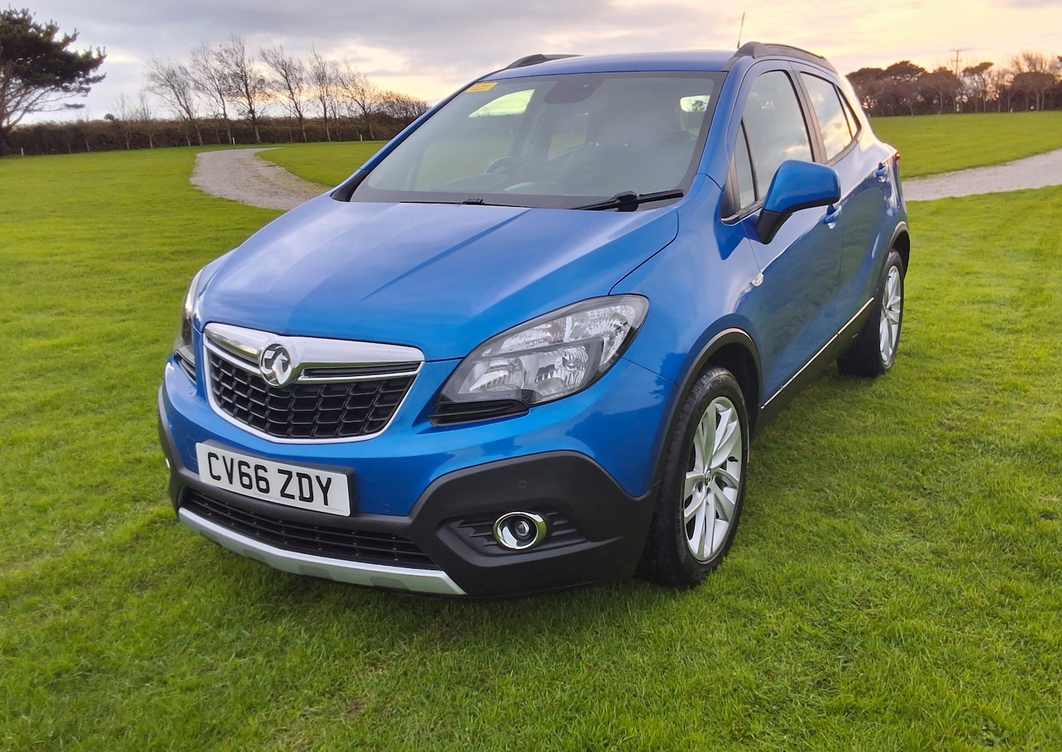 Used Vauxhall Mokka 2016 for sale - 76652837: Photo 2