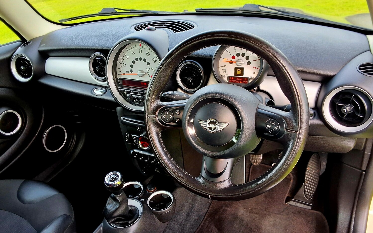 Used MINI Hatch 2010 for sale - 76143939: Photo 12