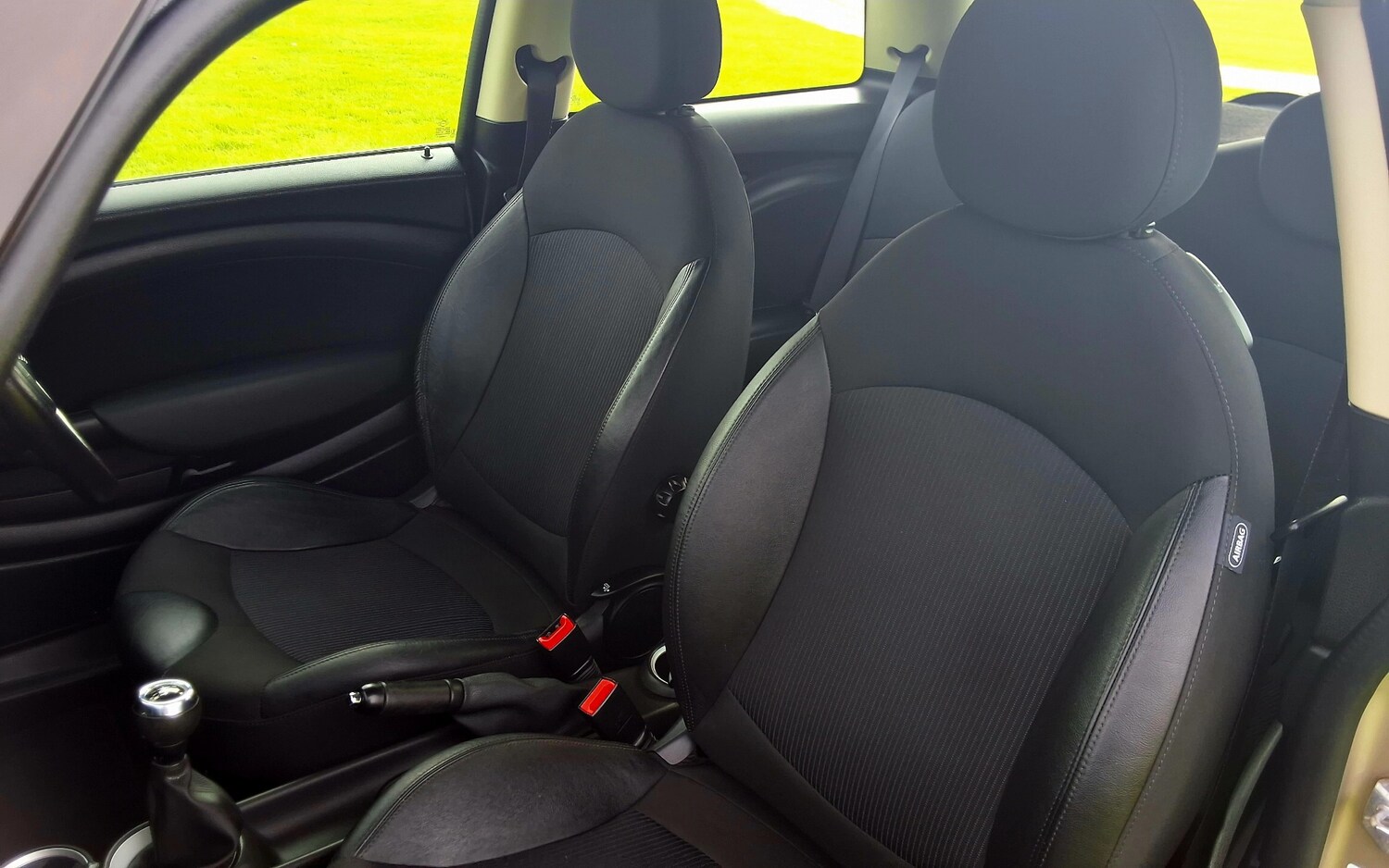 Used MINI Hatch 2010 for sale - 76143939: Photo 20