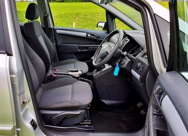 Used Vauxhall Zafira 2008 for sale - 76322142: Photo 18