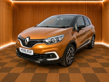 Used Renault Captur 2018 for sale - 79532111: Photo