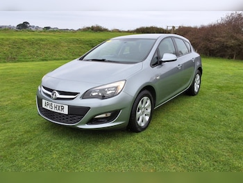 Used Vauxhall Astra 2015 for sale - 76262893: Photo 2
