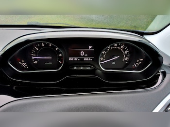 Used Peugeot 208 2014 for sale - 78900036: Photo