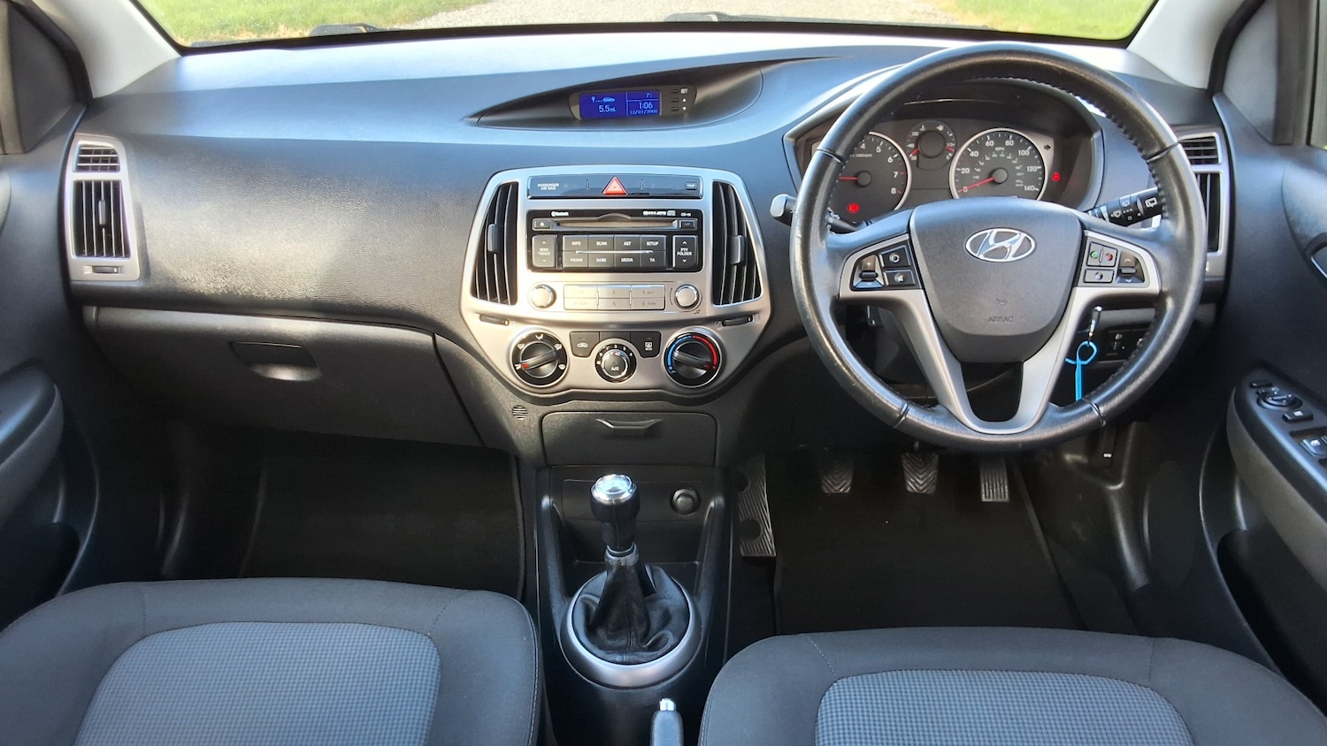 Used Hyundai i20 2014 for sale - 77896035: Photo 15