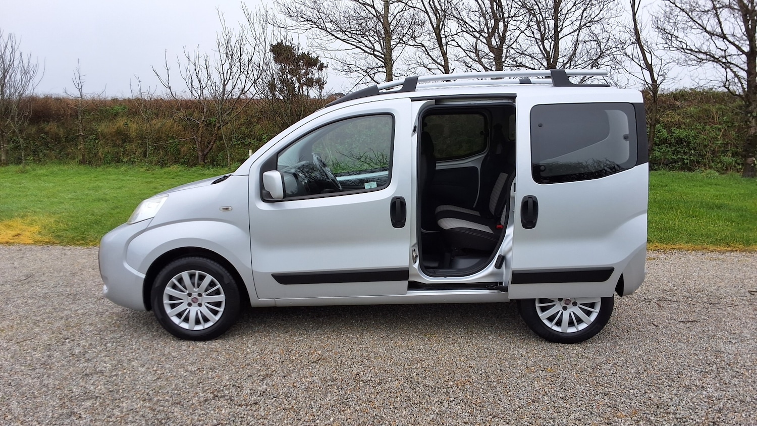 Used Fiat Qubo 2010 for sale - 77259352: Photo 4