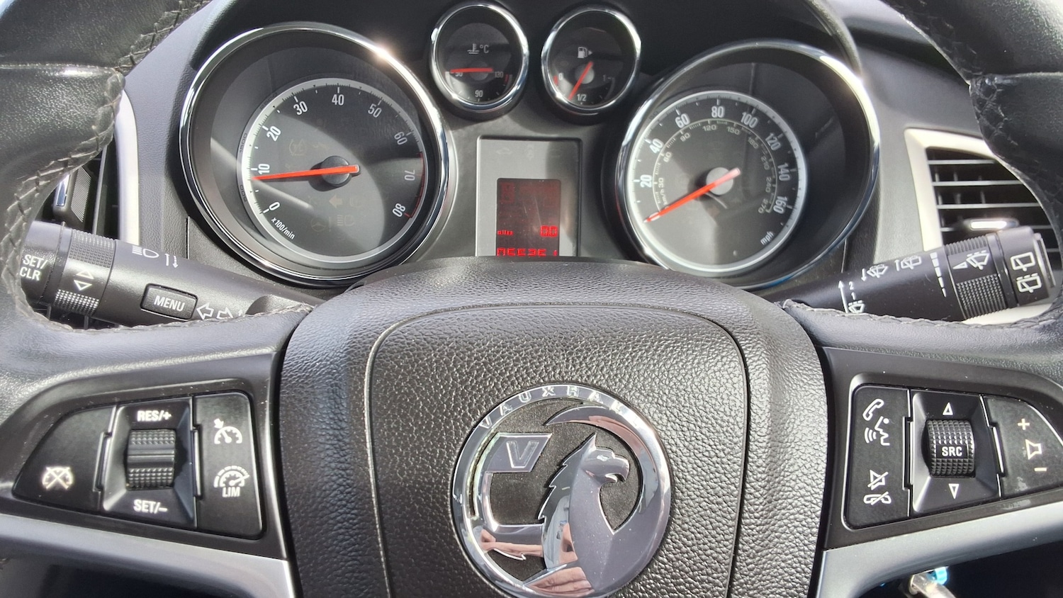 Used Vauxhall Astra 2014 for sale - 77782100: Photo 14